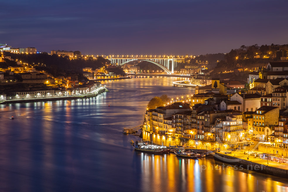 Porto by Night. Freelance Photographer Slawek Staszczuk